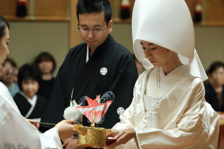 神社挙式,神前式,神殿,挙式,会食会,少人数披露宴,ホテルウェディング,KKR
