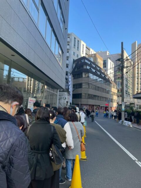 小網神社の混雑が凄かった！東京最強パワースポットの待ち時間と参拝ガイド【人形町】