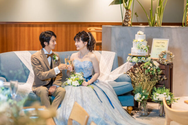 神社婚+親族会食からの「友人パーティー」!二部制ウェディングのメリット・デメリット